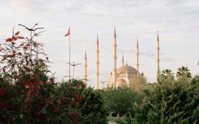 Ekopedagogi Islam: Mendorong Transisi Energi Bersih dan Pelestarian Alam